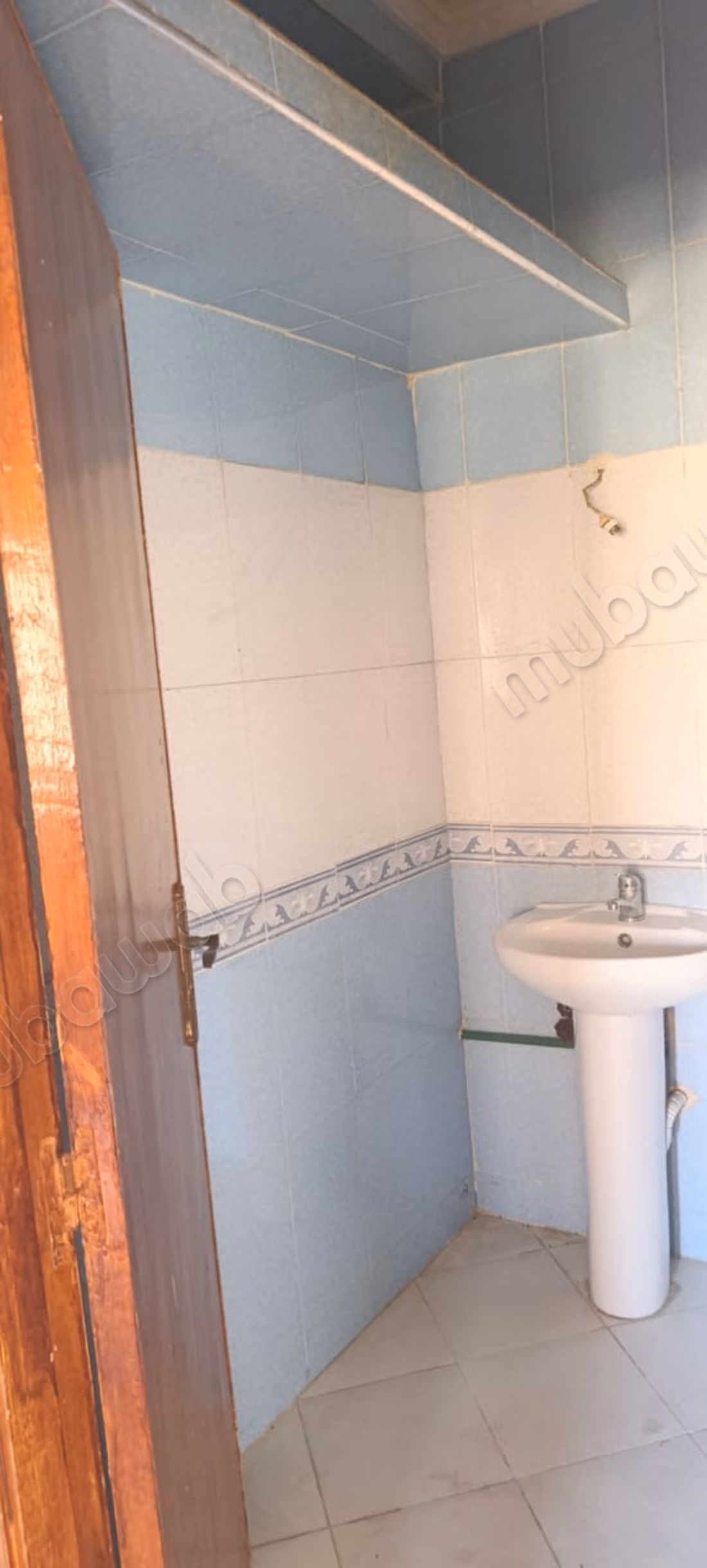 Appartement à vendre à Errahma. 2 belles chambres. Porte blindée et parabole