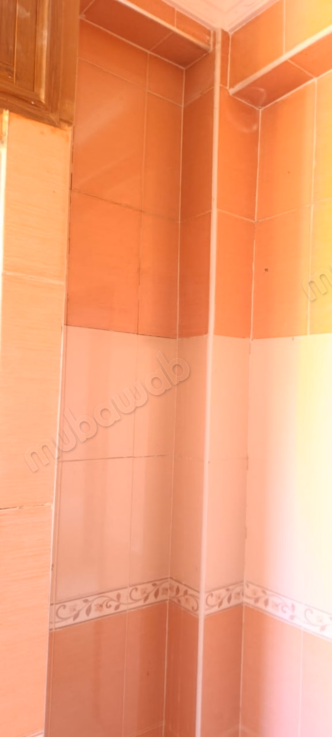 Appartement à vendre à Errahma. 2 belles chambres. Porte blindée et parabole