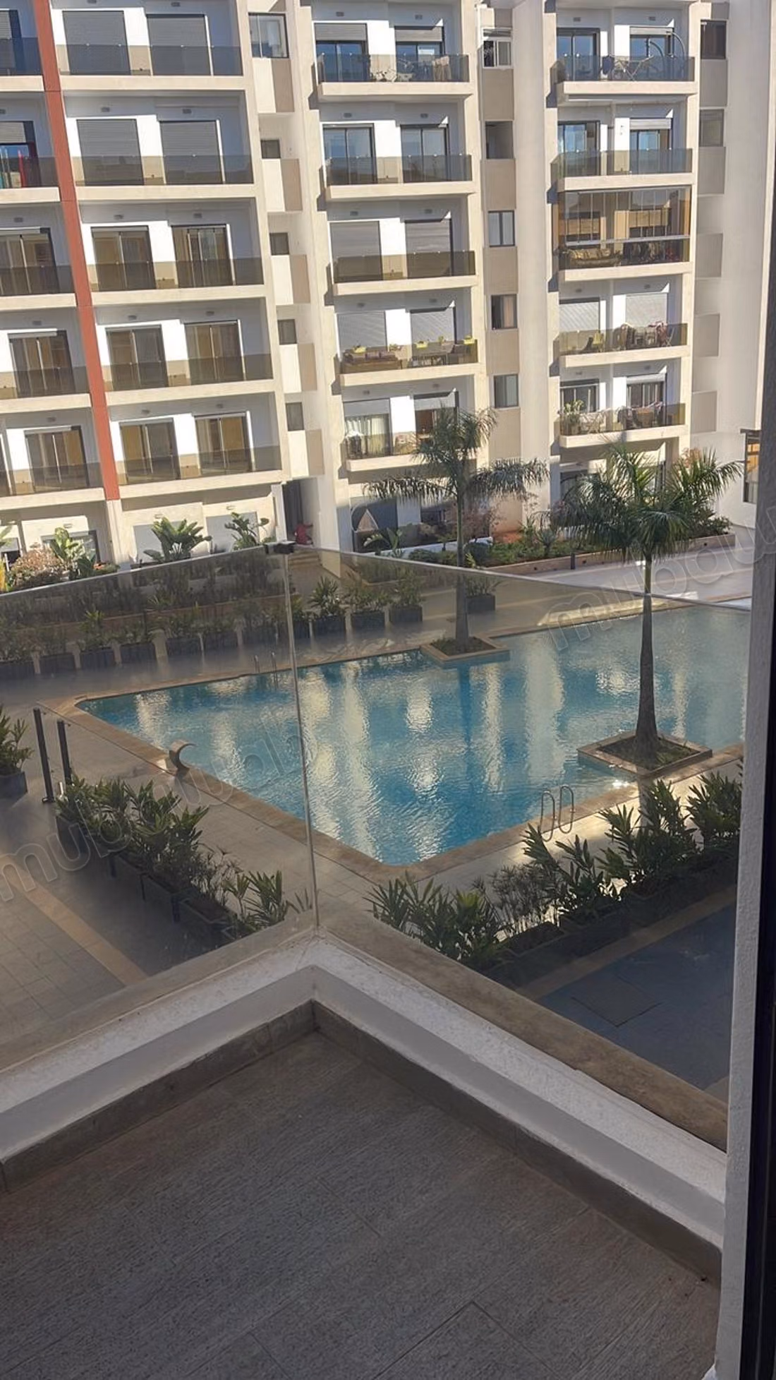 Appartamento di 128 m² con vista mare e piscina