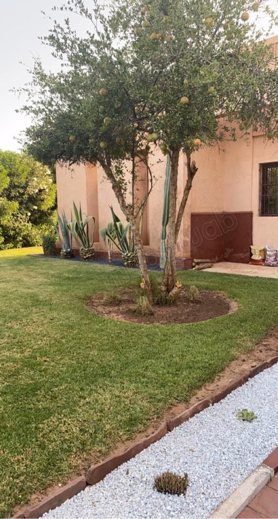 Superba villa in affitto sulla Strada di Fès. 5 camere confortevoli. Arredata