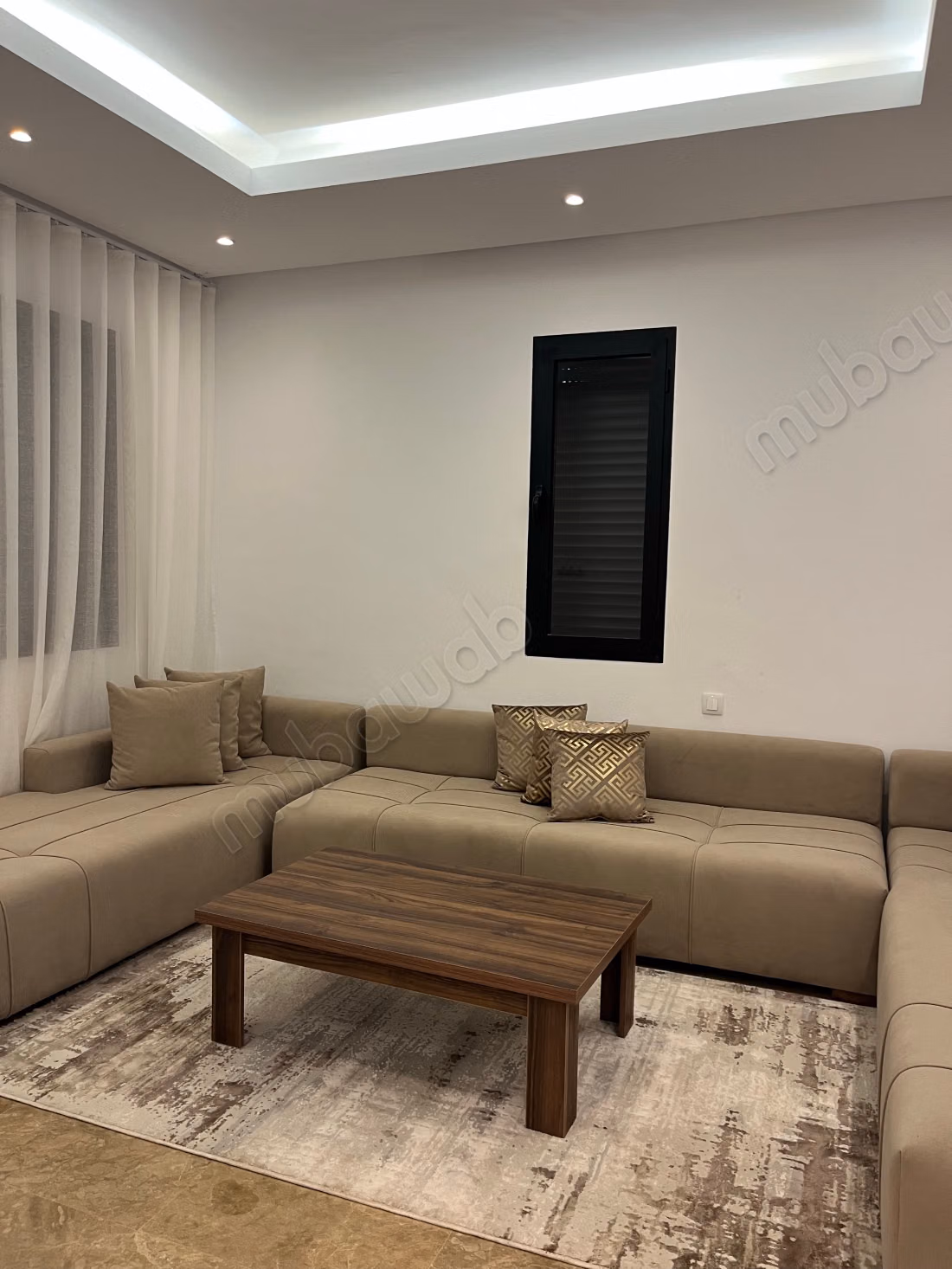 Luxury villa for rent on Route de l'Ourika. 5 rooms. Well furnished