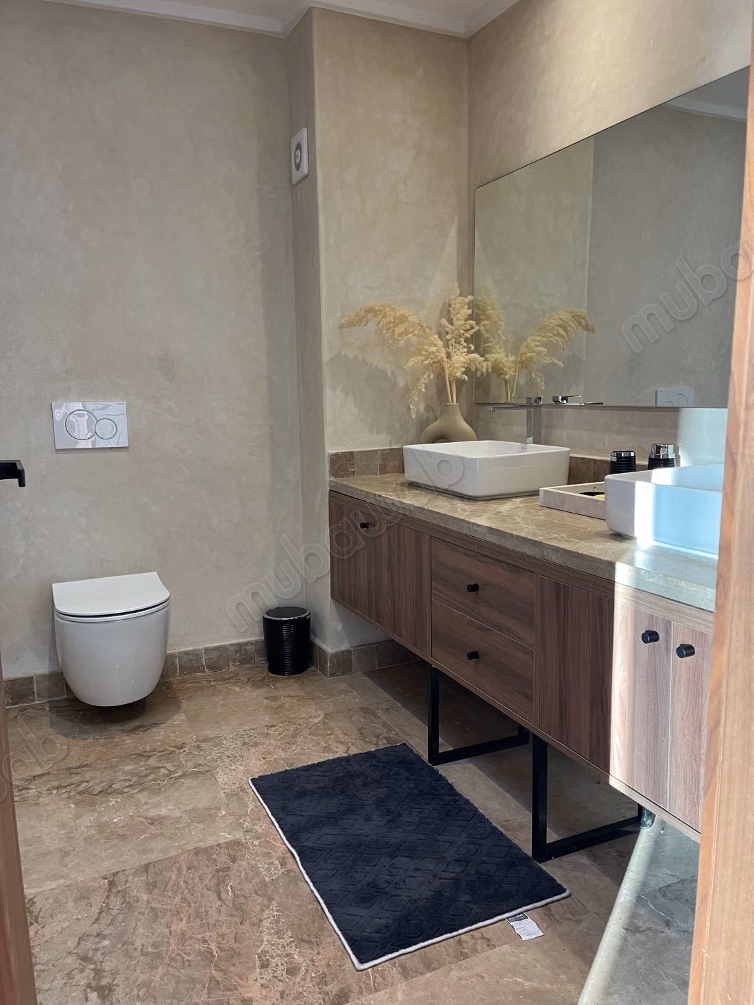 Luxury villa for rent on Route de l'Ourika. 5 rooms. Well furnished