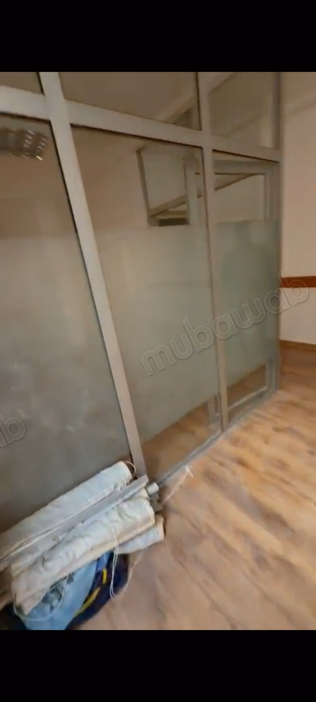 Bureaux à vendre à Samlalia. 
Surface totale 81 m²