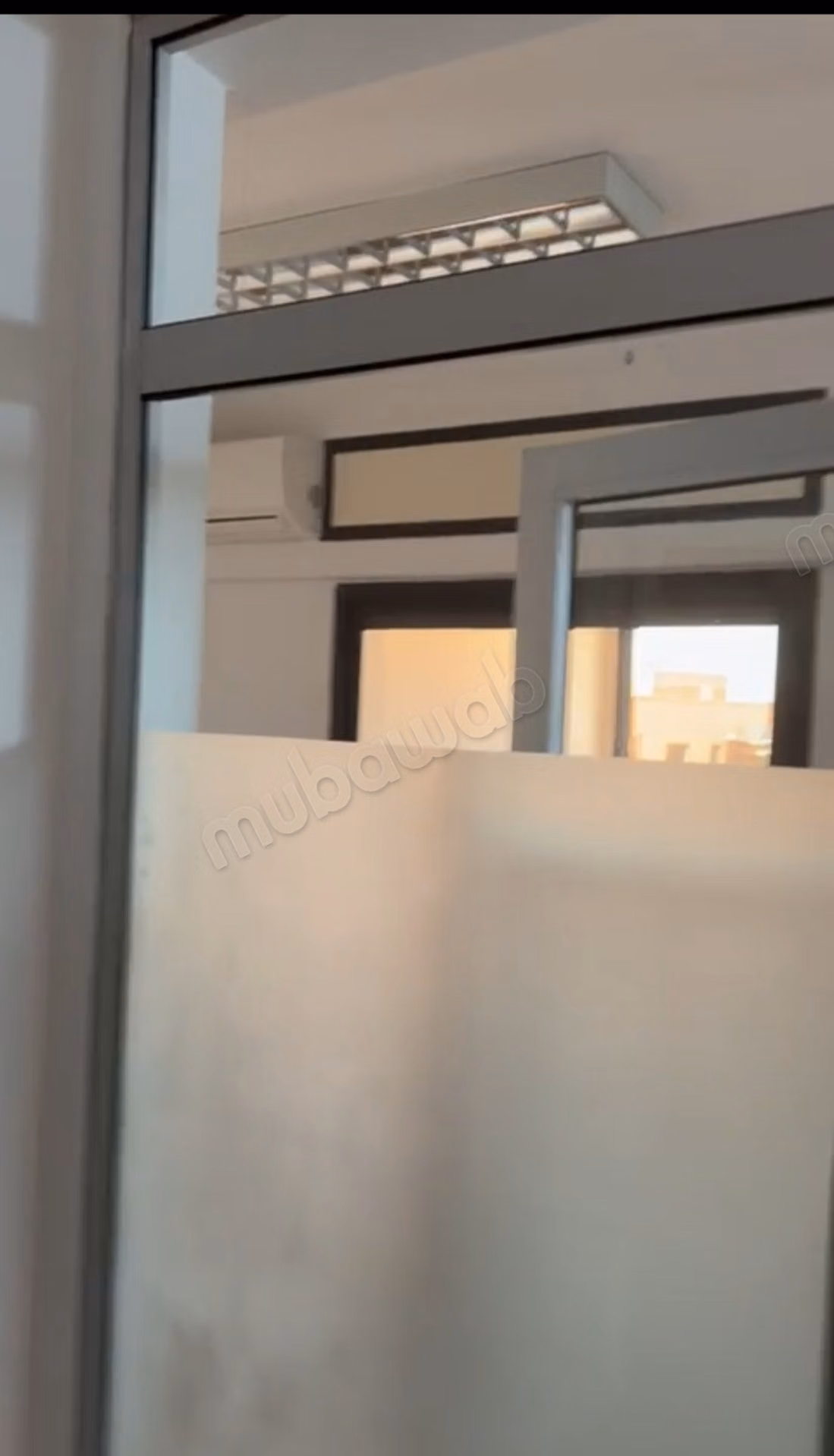 Bureaux à vendre à Samlalia. 
Surface totale 81 m²