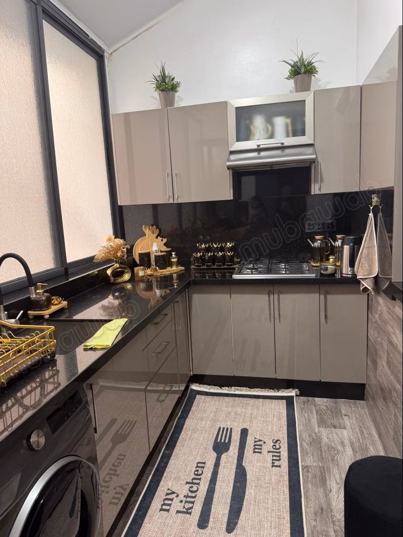 Appartement en vente à Hay el matar 
3 chambres