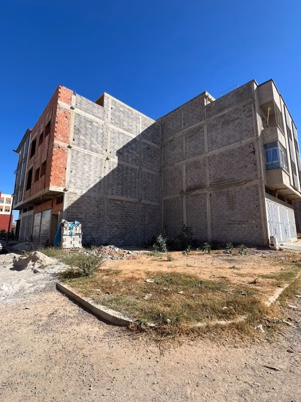 Vendita di un lotto di terreno di 98 M2