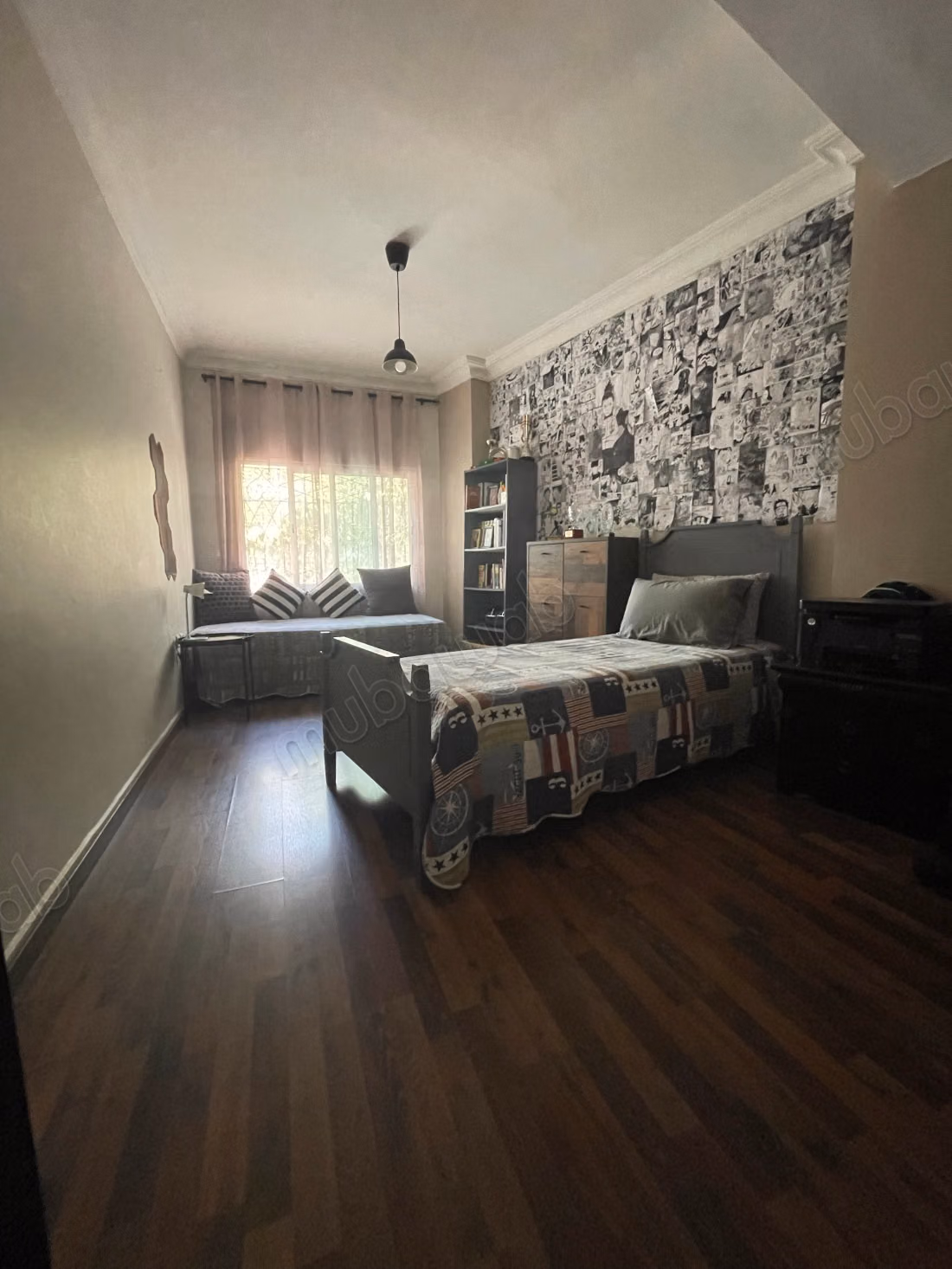 Vente d'un bel appartement meublé à Maârif Extension. 5 pièces confortables. Meublé