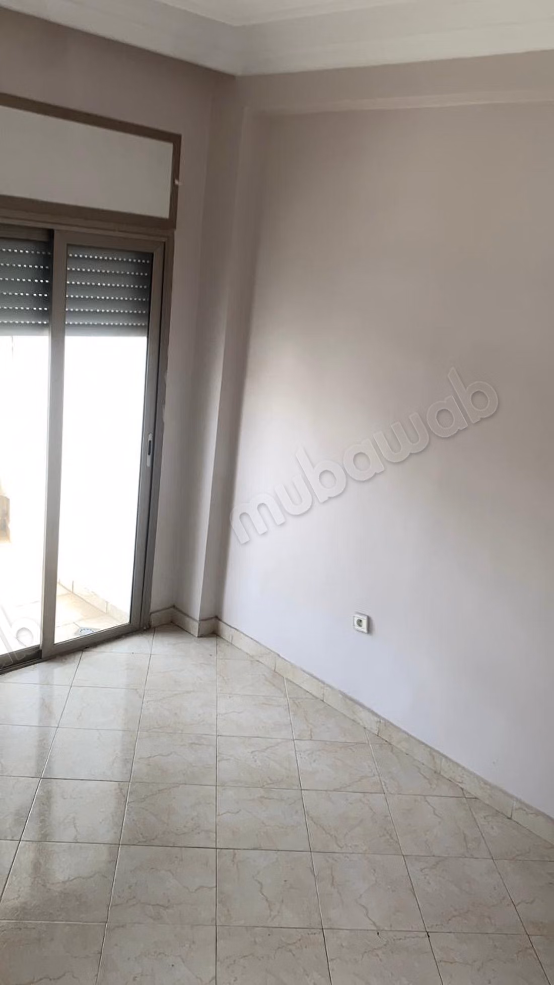 Rental of a 3-bedroom apartment in Hassan City Center. 4 rooms. Well furnished