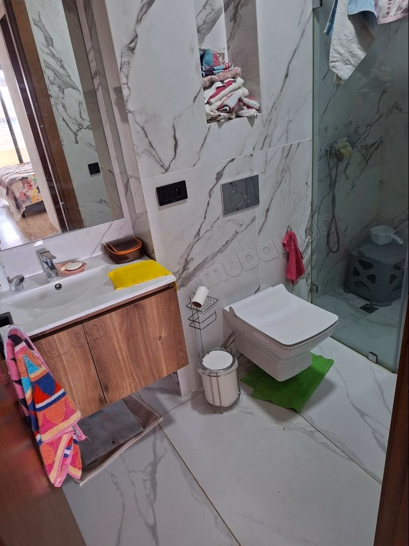 For rent a beautiful apartment with terrace and pool
