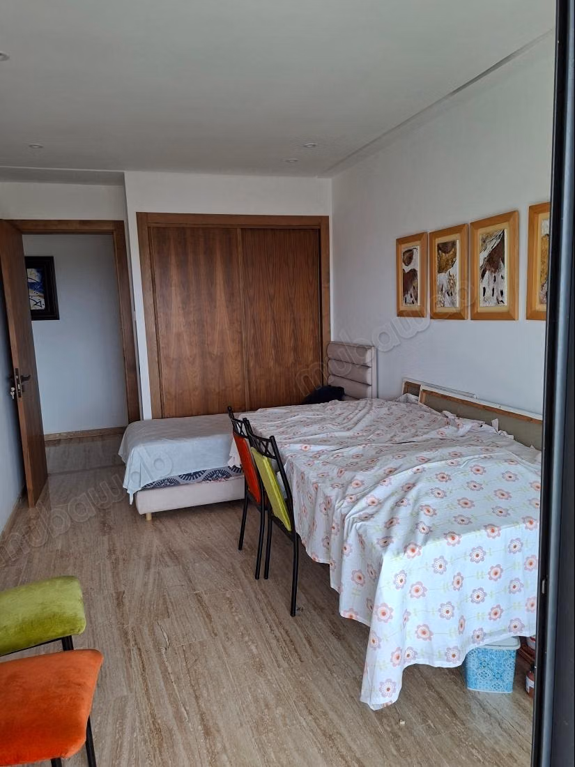 For rent a beautiful apartment with terrace and pool