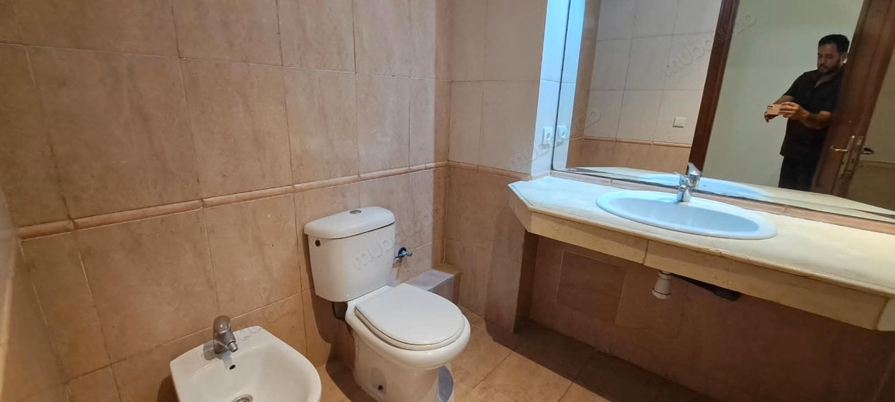 176 m² high standing apartment – rental Racine
