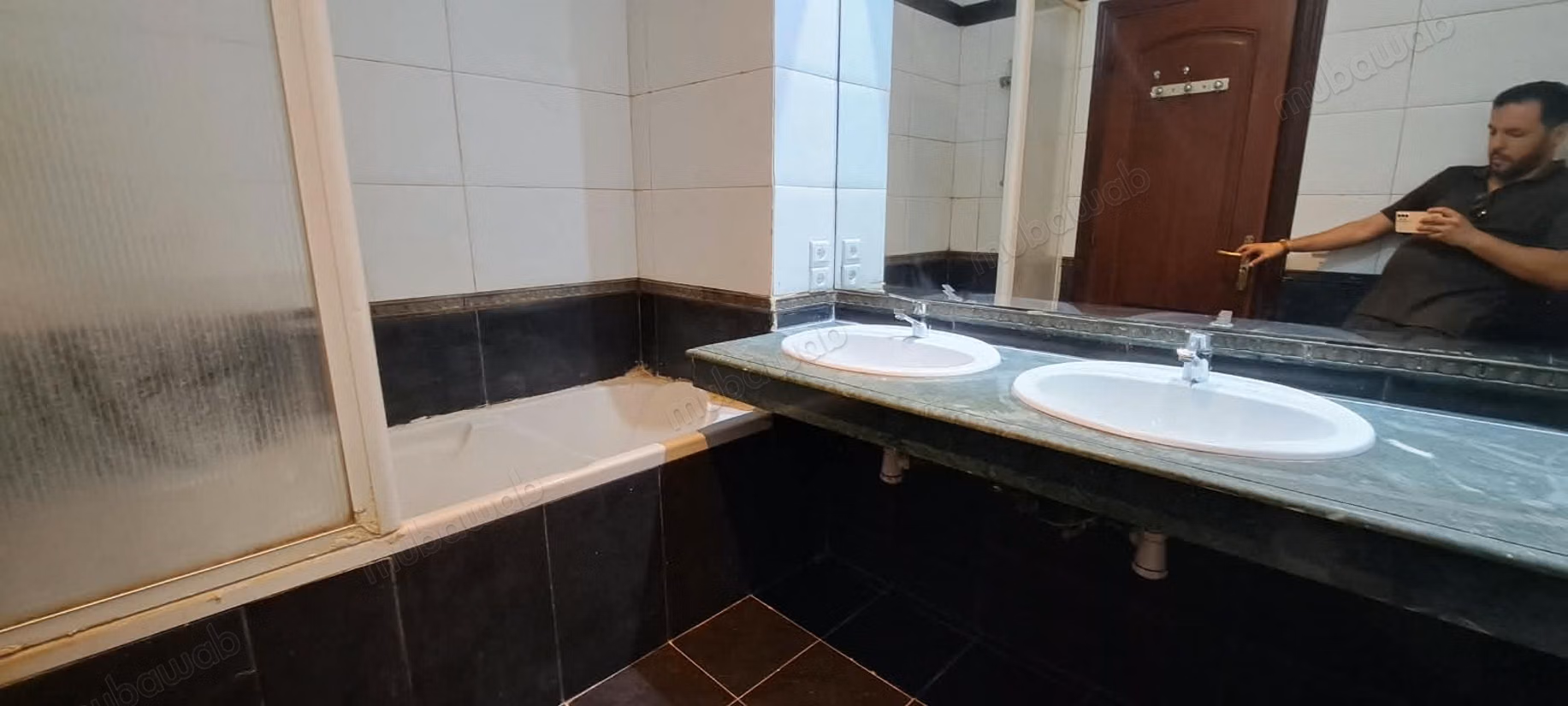 176 m² high standing apartment – rental Racine