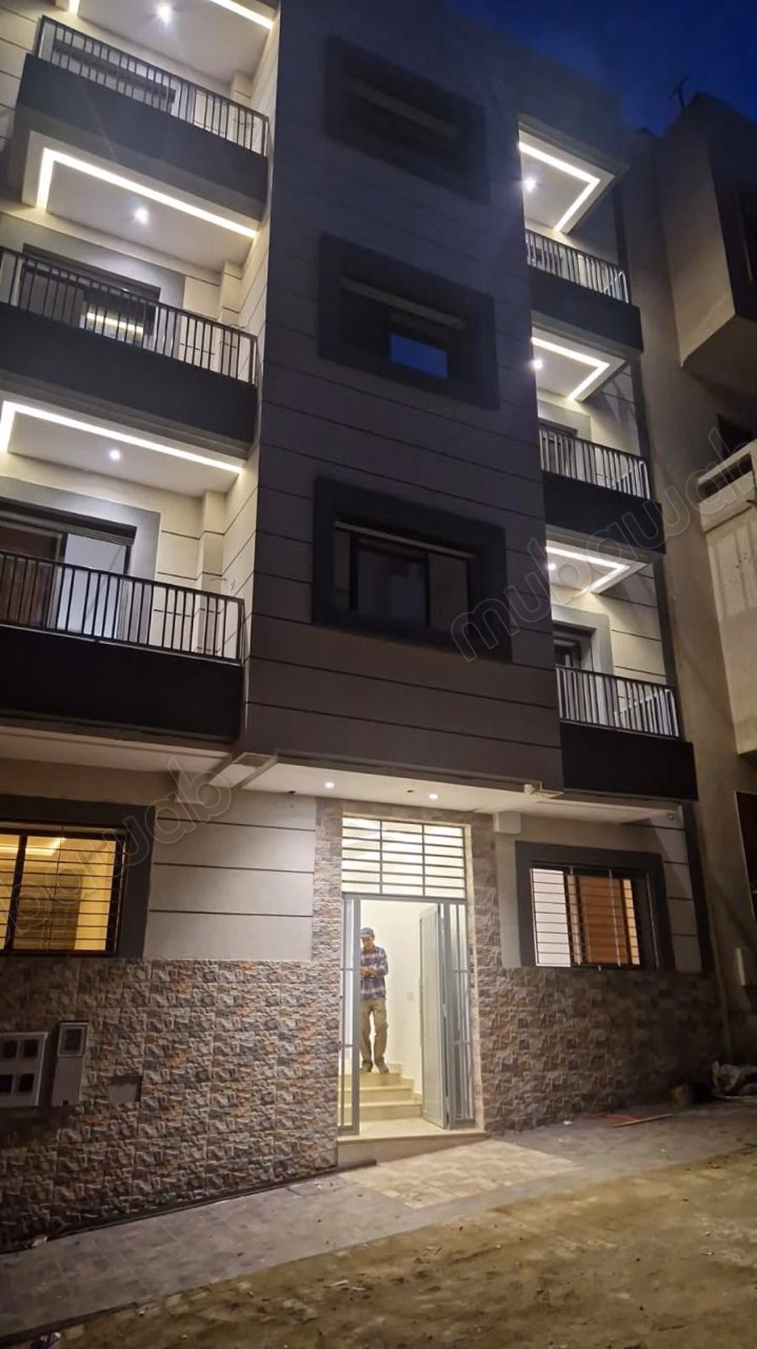 À vendre : Appartement à Asilah. 2 grandes pièces. Avec ascenseur et espace vert