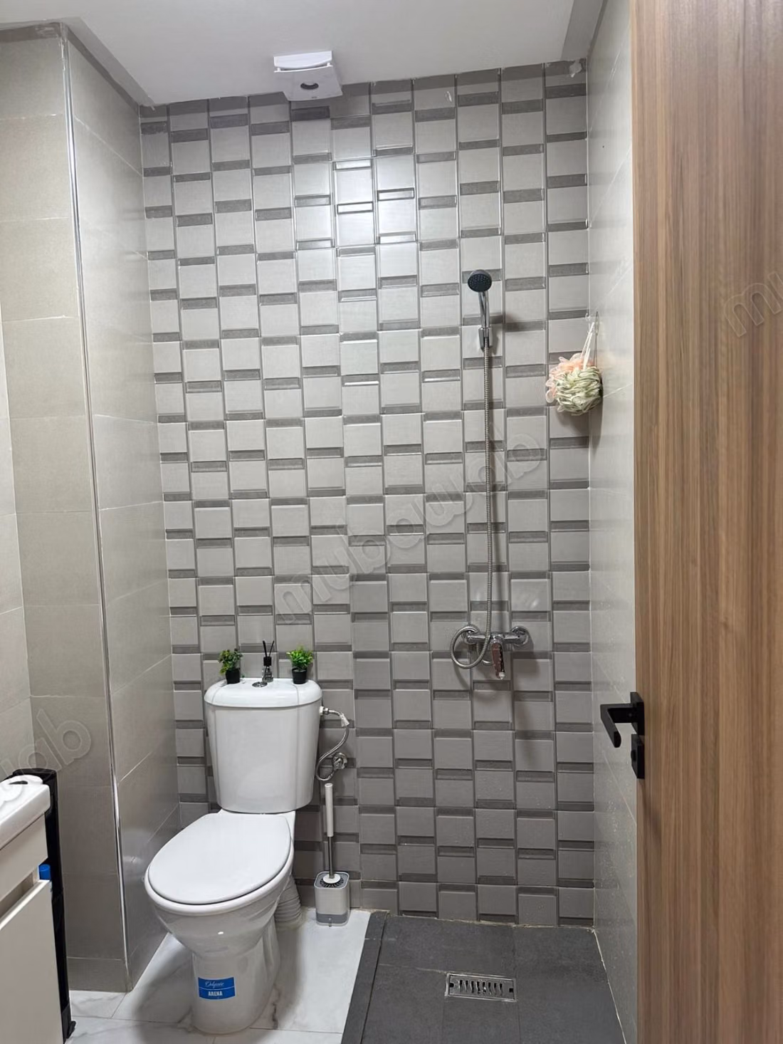 À vendre : Appartement à Asilah. 2 grandes pièces. Avec ascenseur et espace vert