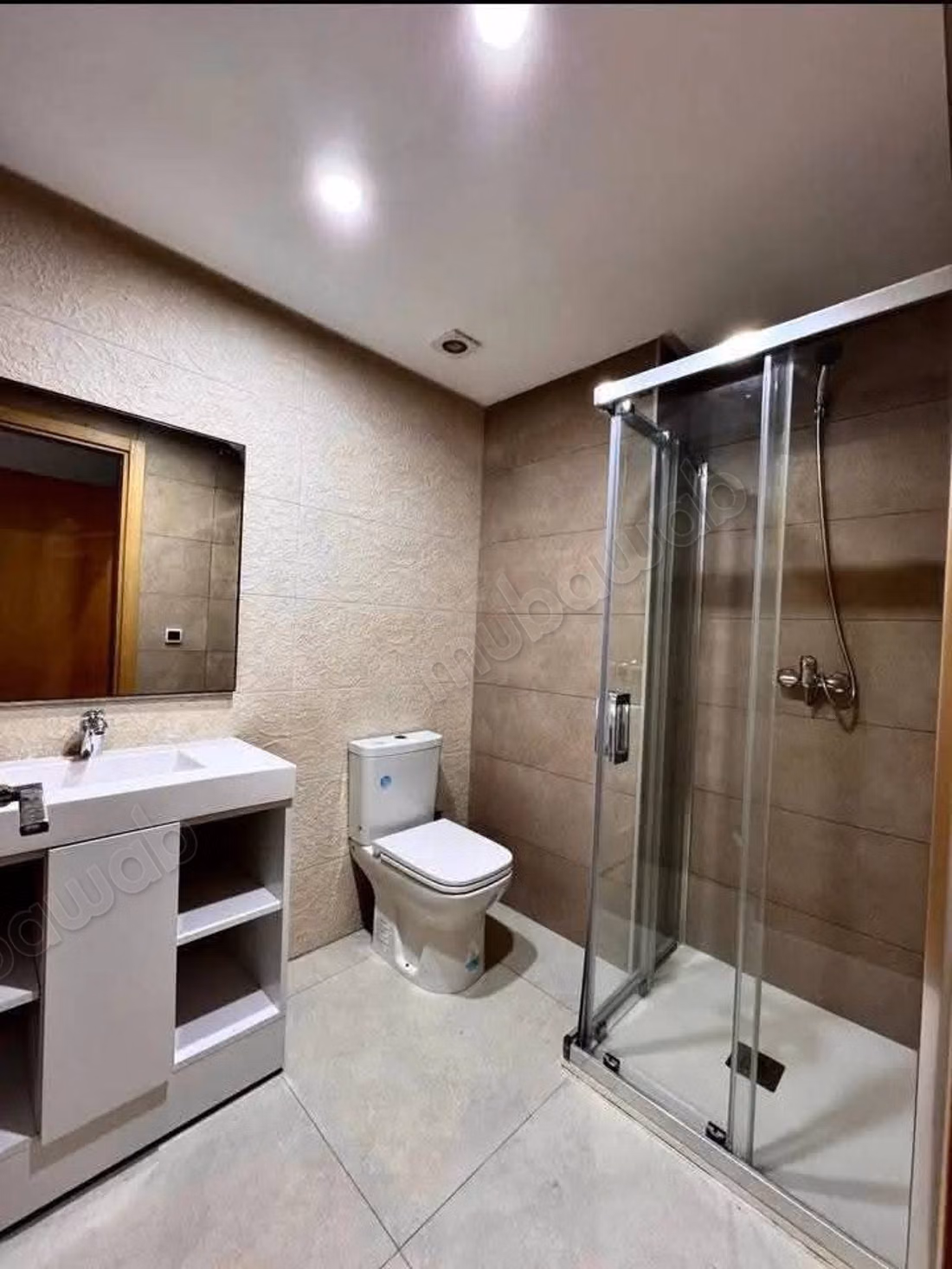 Location saisonnière à Le boulevard Mohammed V. 2 chambres. Fenêtres avec double vitrage et porte blindée