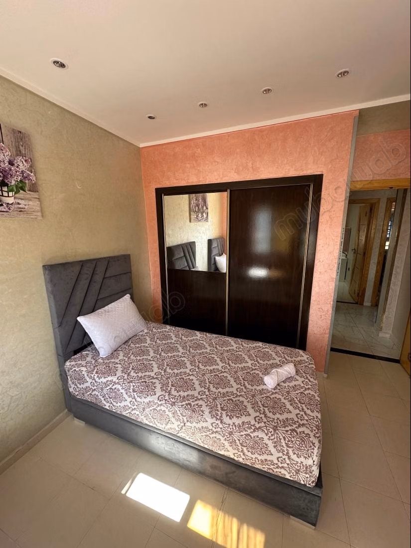 Bel appartement meublé en location à Mesnana