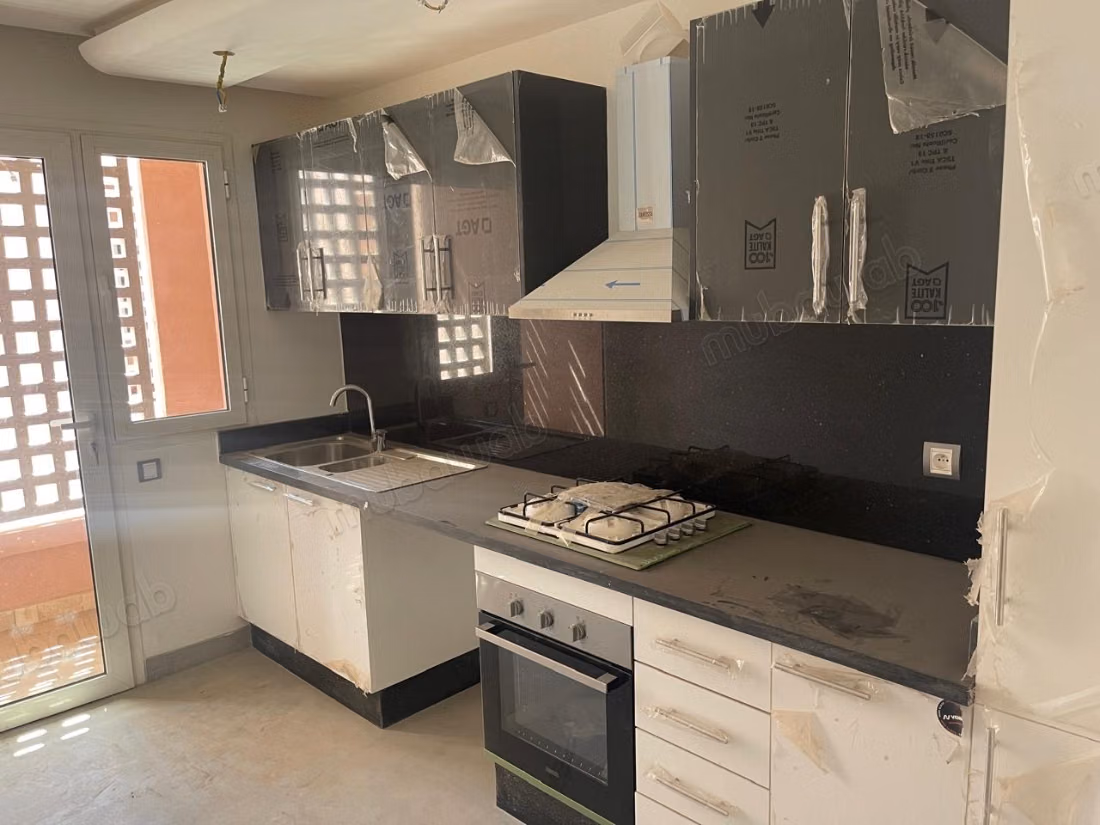 Appartement 90m terasse vue sur piscine, Riad garden