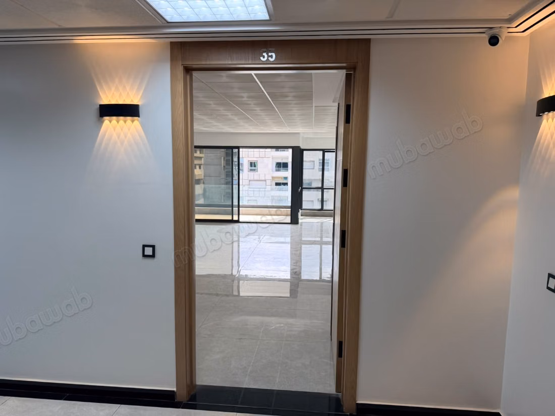 Location Bureau Vue et emplacement stratégique