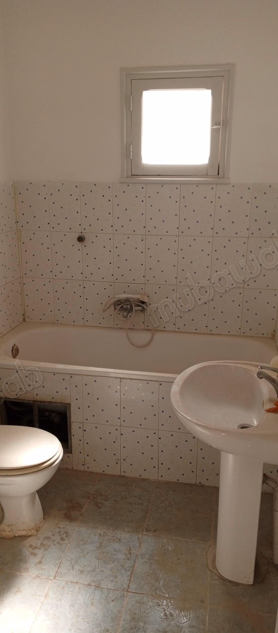 Sale of a beautiful apartment in Borj Louzir. 4 rooms