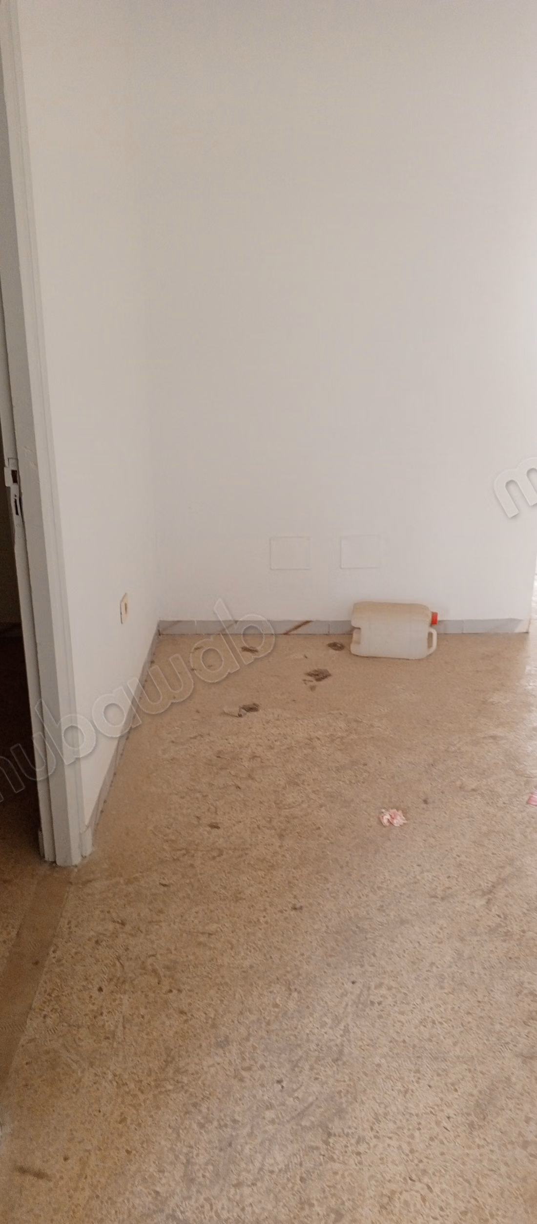 Sale of a beautiful apartment in Borj Louzir. 4 rooms