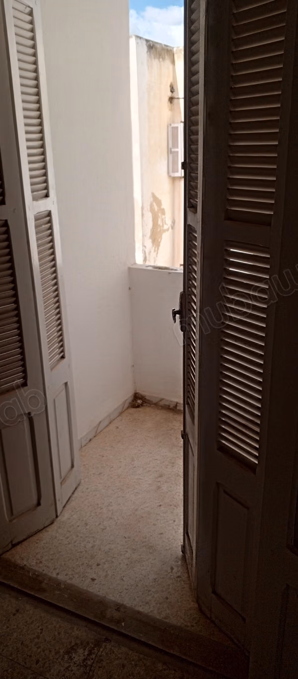 Sale of a beautiful apartment in Borj Louzir. 4 rooms