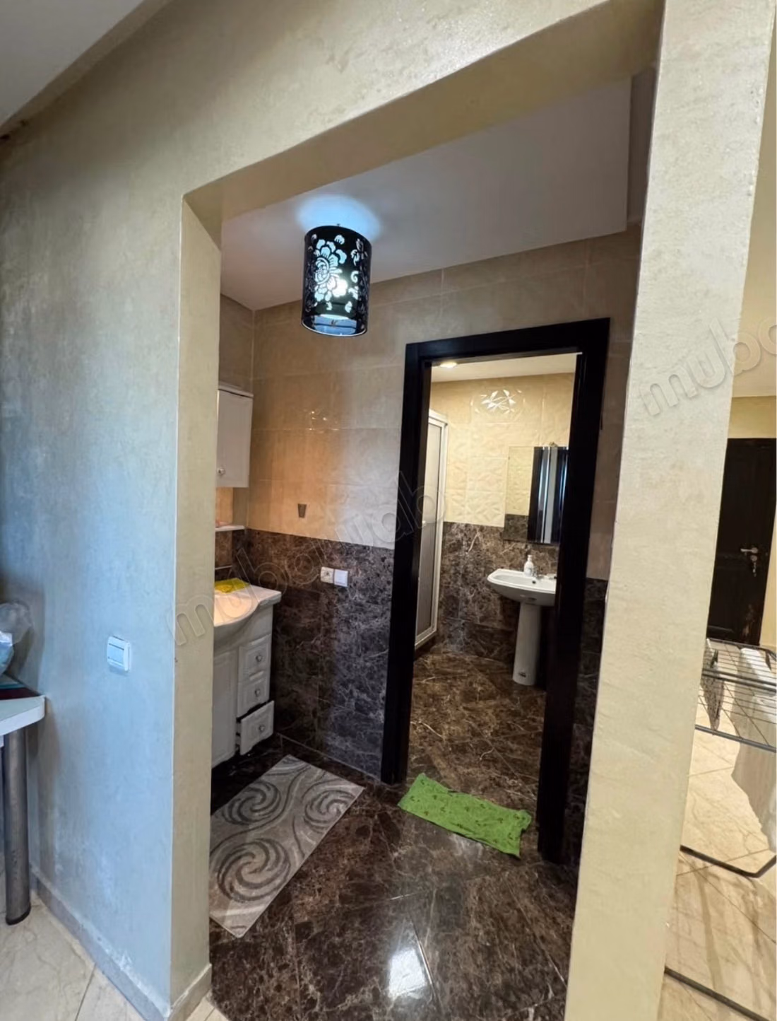Beautiful apartment for sale in El Mansouria. Total area 87 m². Well furnished