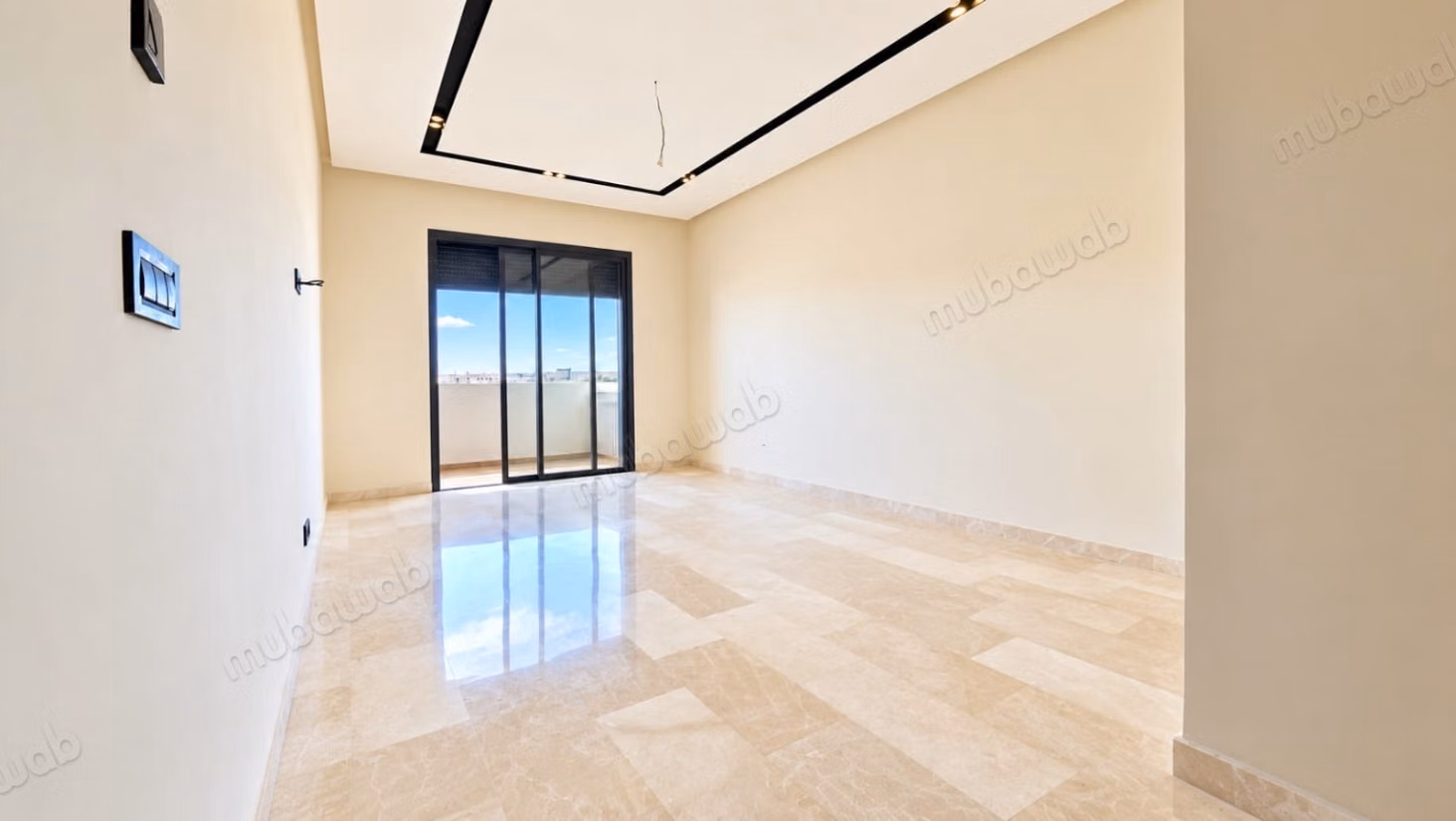 Bel appartement en location à Californie. 2 belles chambres. Salon typique marocain, résidence sécurisée