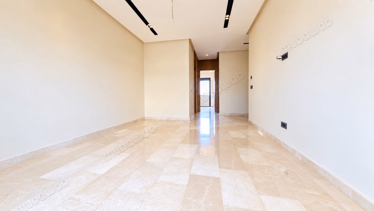 Bel appartement en location à Californie. 2 belles chambres. Salon typique marocain, résidence sécurisée