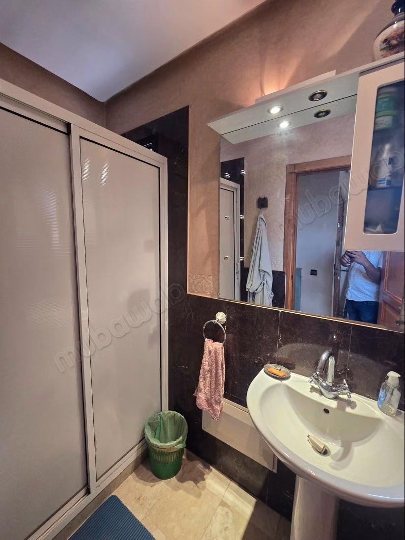 Appartement Meublé 5ème Étage Guéliz derrière Hôtel Kenza