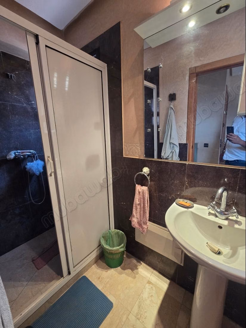 Appartement Meublé 5ème Étage Guéliz derrière Hôtel Kenza