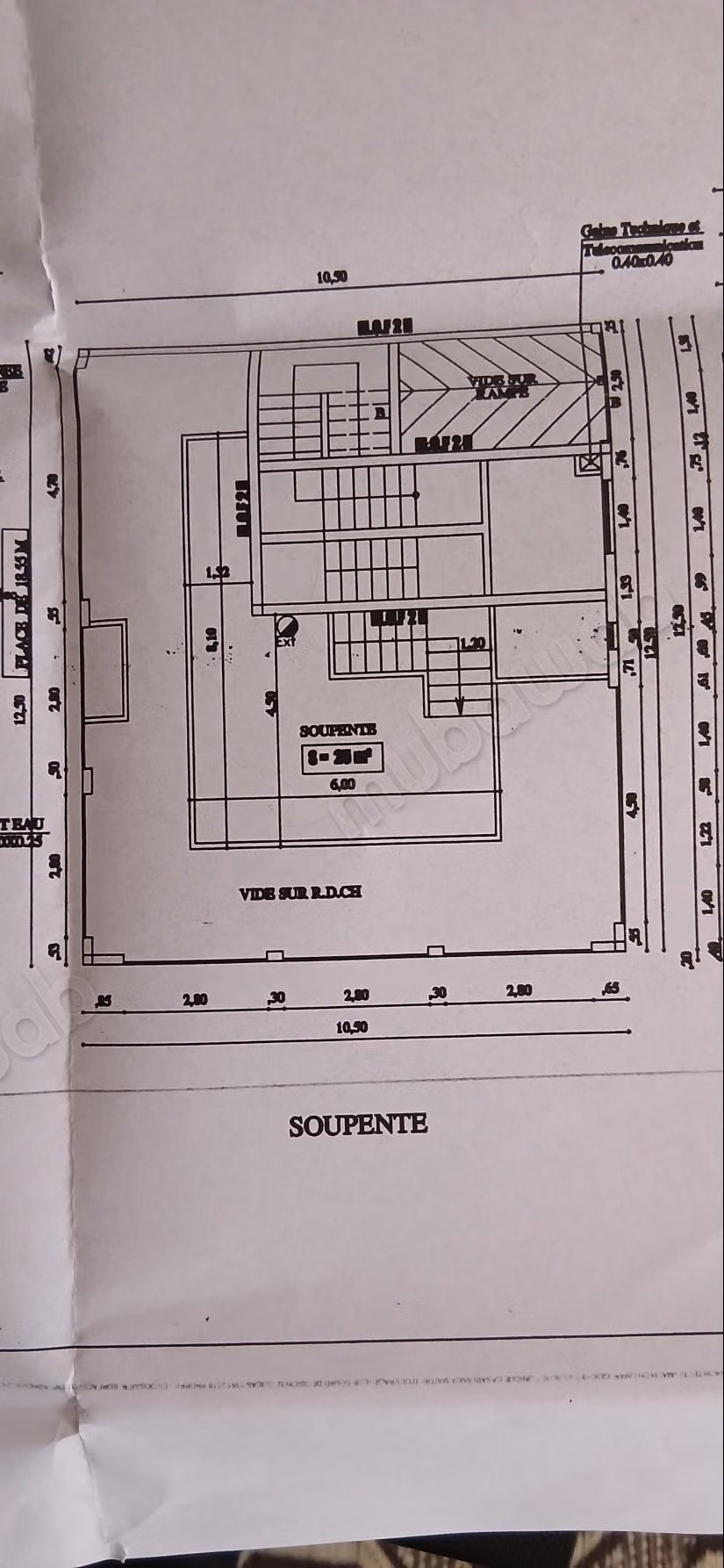 5 طوابق 
مراب 
131 متر مربع 
3 واجهات