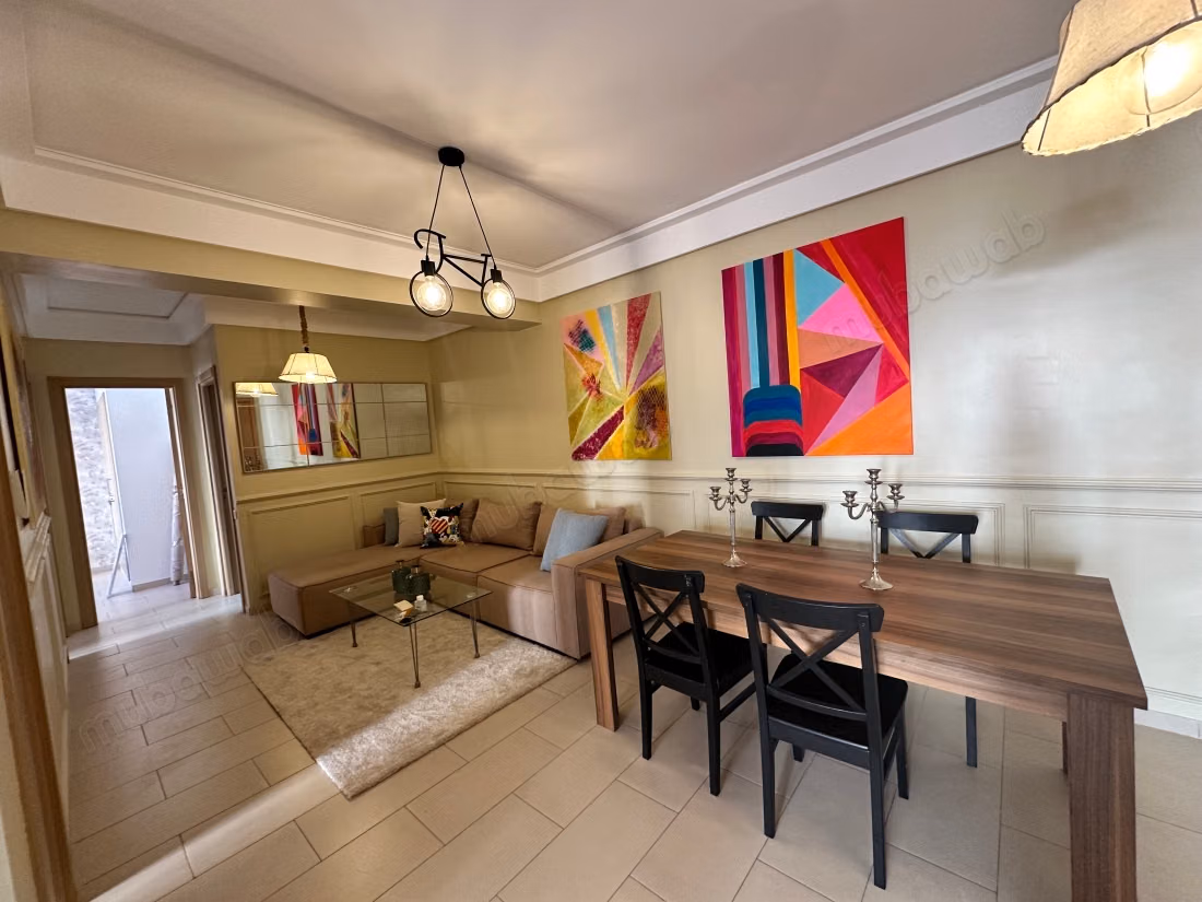 Gemeubileerd appartement met 2 slaapkamers CFC