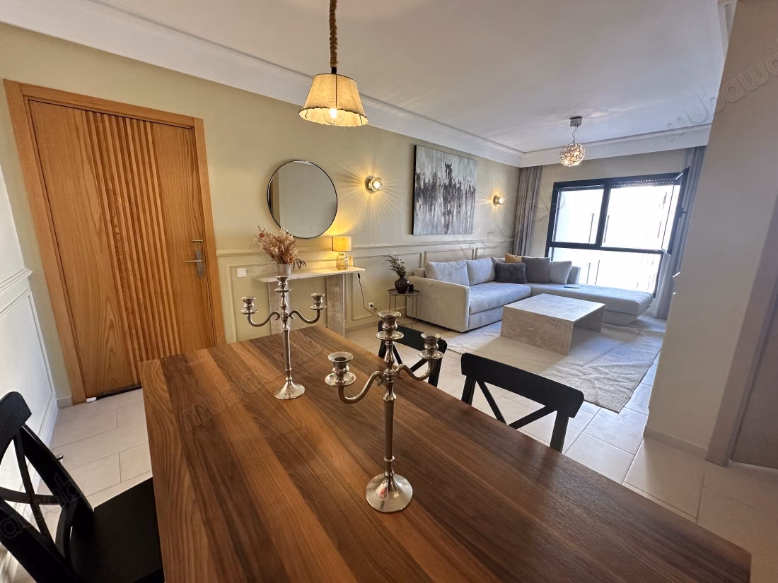 Gemeubileerd appartement met 2 slaapkamers CFC