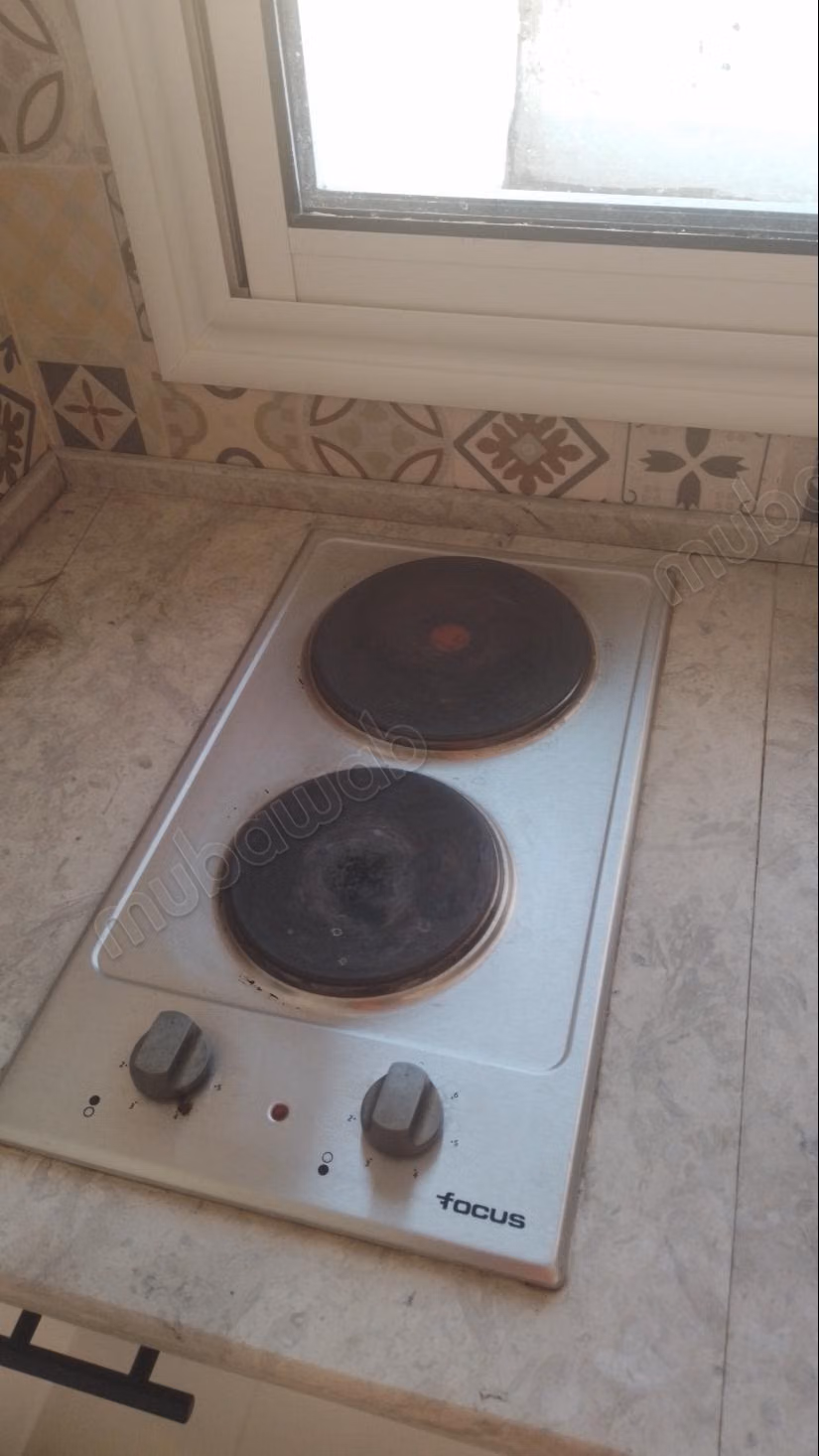 Seasonal rental Rooftop Menzah 5. Reinforced door, Charm and brightness