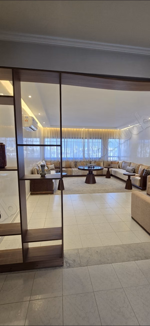 Rental of an apartment in the Hospitals. 3 large rooms