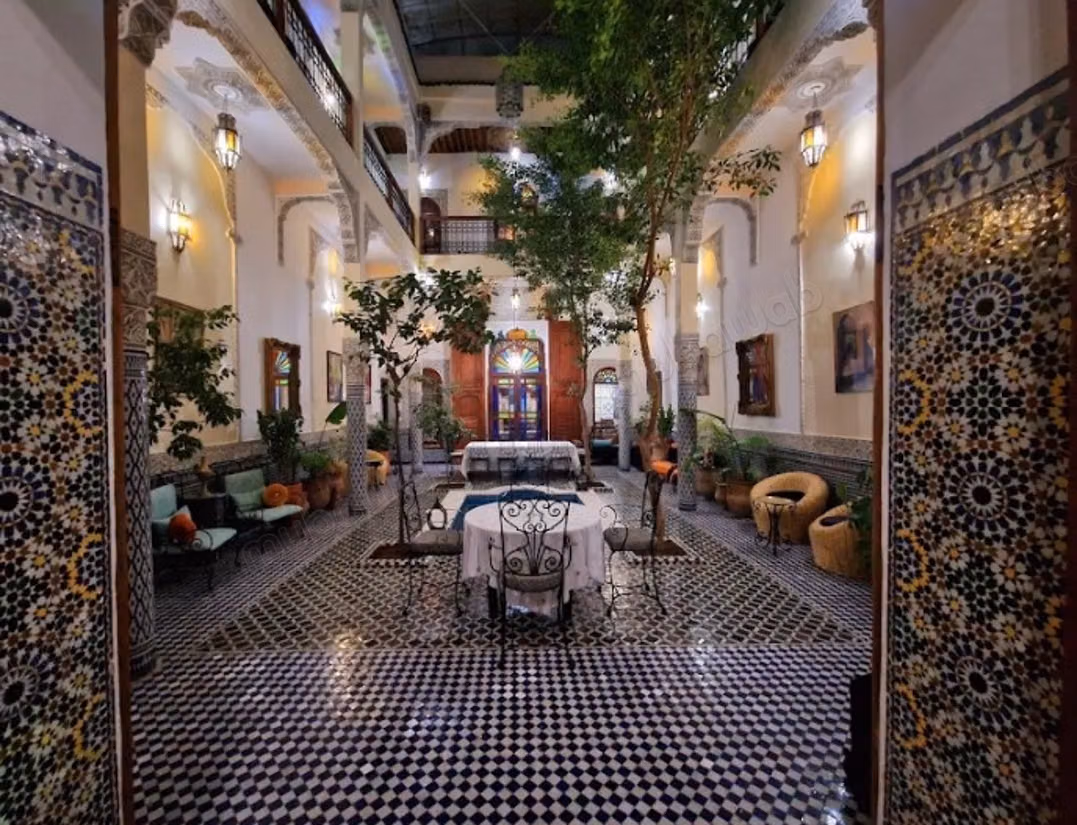 Riad titré meublé