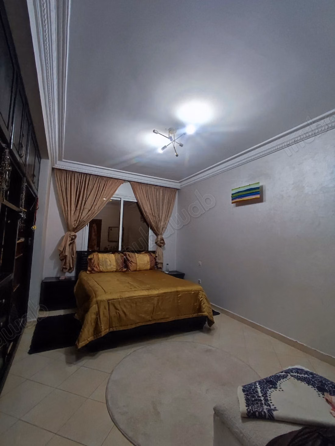 Beautiful Villa with Careful Finishes