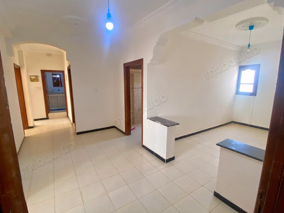 Appartement 100 m2 en plein centre de Laâyoune