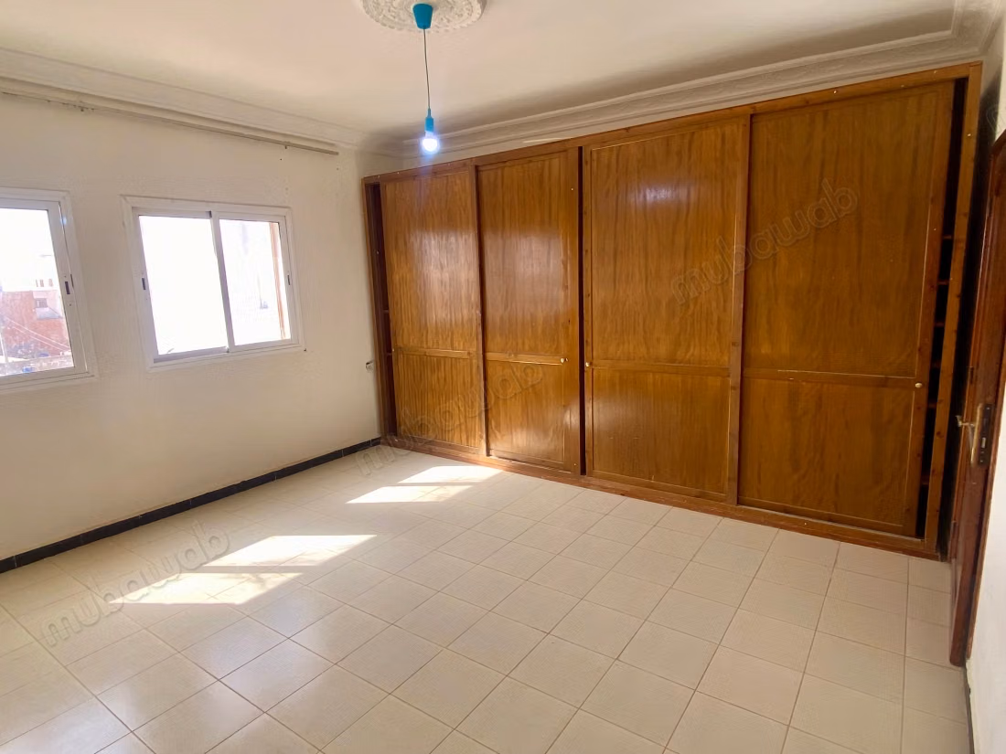 Appartement 100 m2 en plein centre de Laâyoune