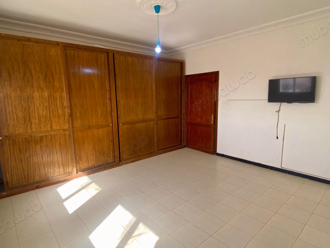 Appartement 100 m2 en plein centre de Laâyoune