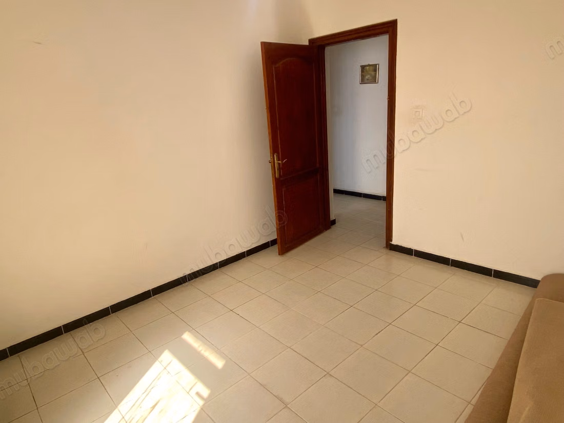 Appartement 100 m2 en plein centre de Laâyoune