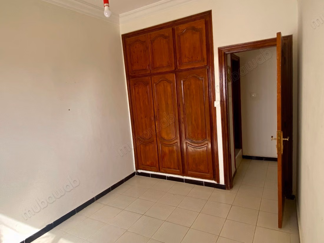 Appartement 100 m2 en plein centre de Laâyoune