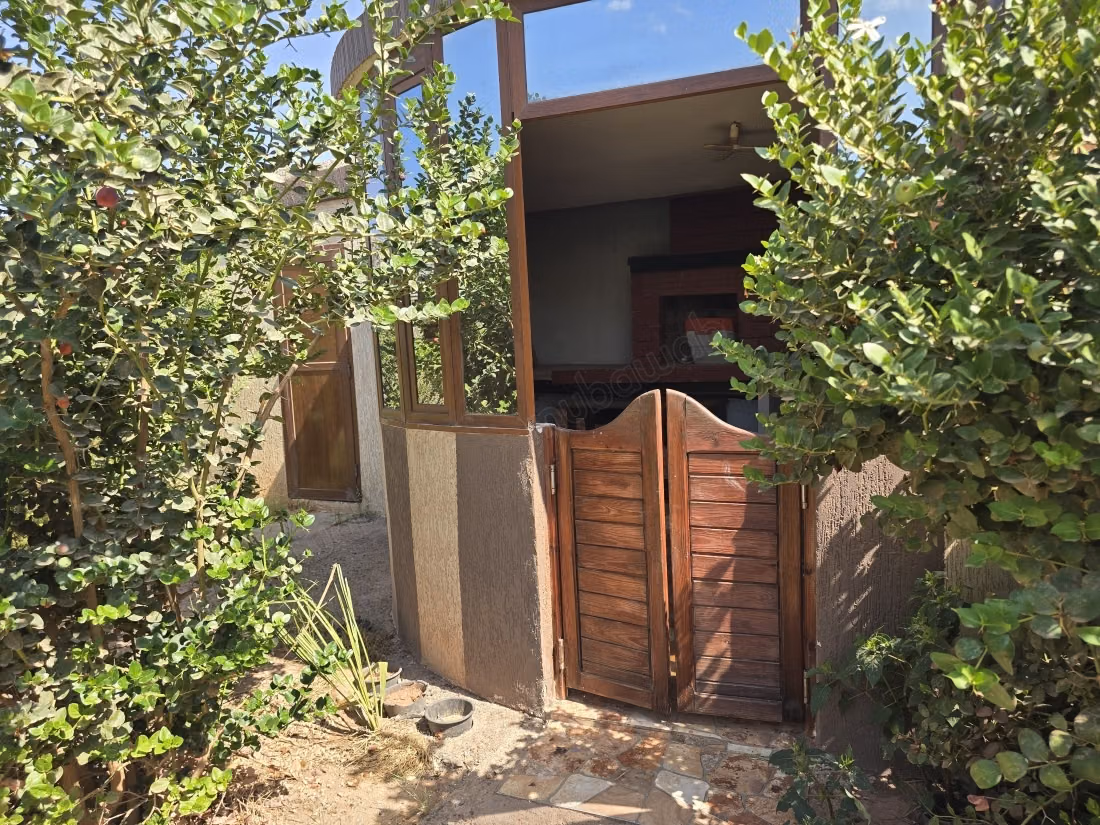 Maison de haut standing à vendre à Ouled Teïma. 7 grandes pièces. Bien meublé
