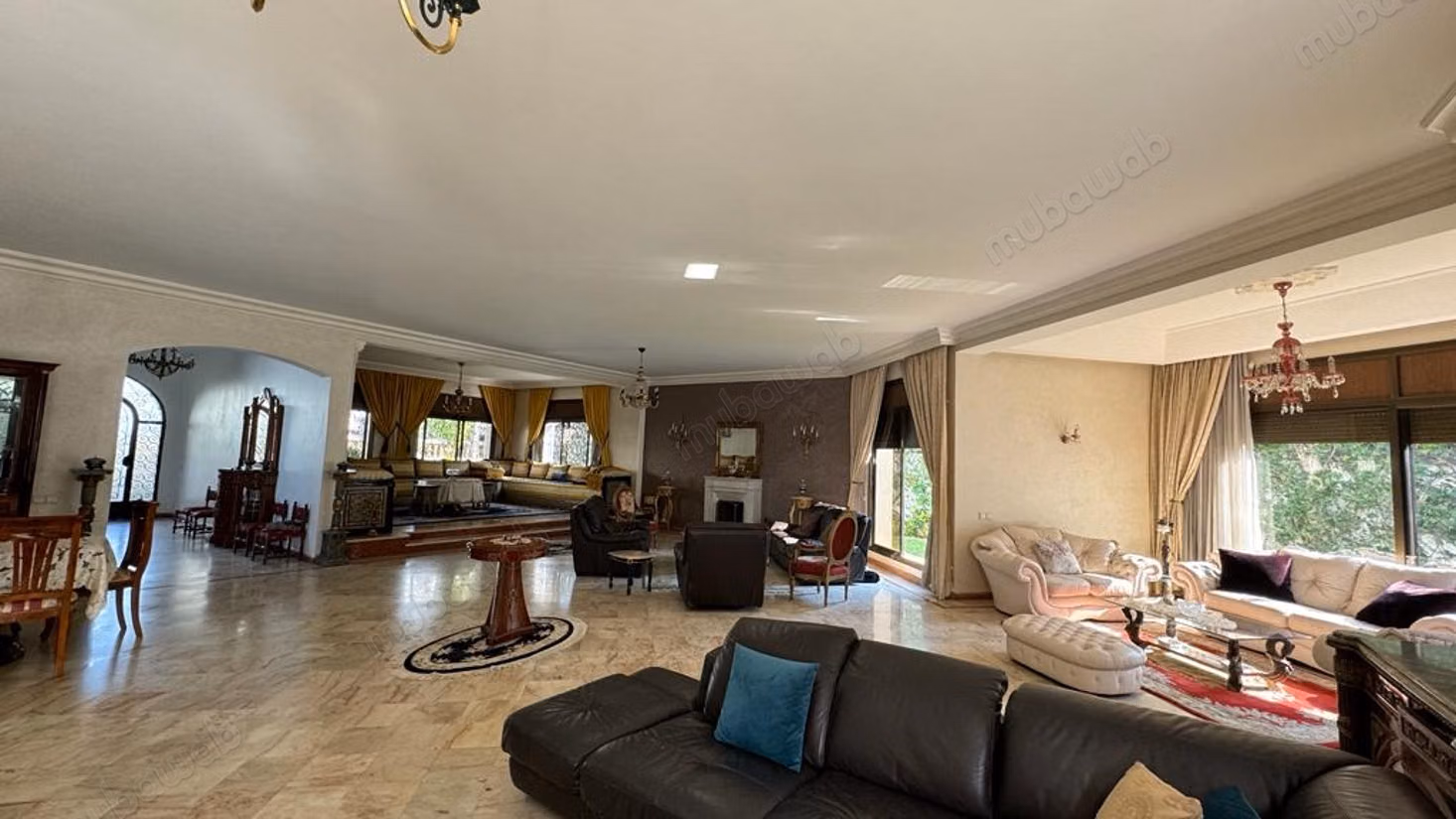 Magnificent villa for sale in Mandarona. Total area 628 m²