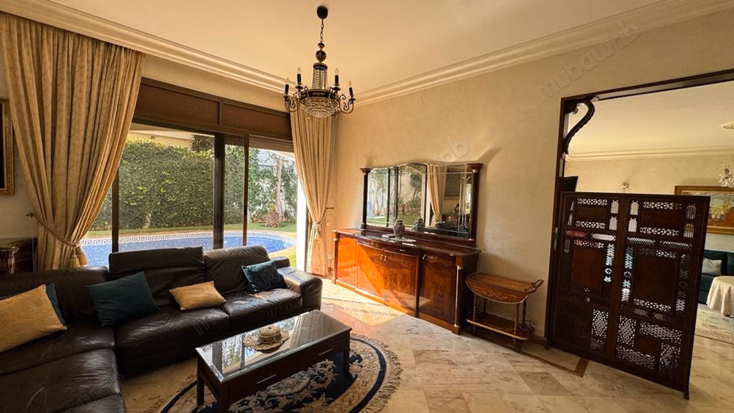 Magnificent villa for sale in Mandarona. Total area 628 m²