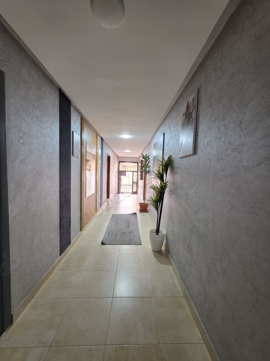 Location d'un appartement à Haddad. Superficie 55 m². Avec ascenseur et 2 balcons