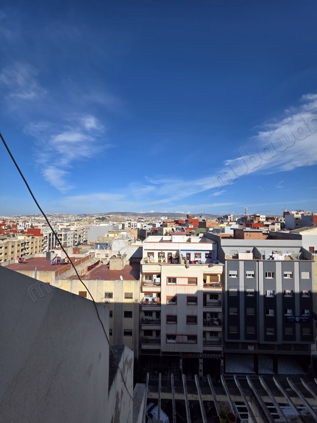 Location d'un appartement à Haddad. Superficie 55 m². Avec ascenseur et 2 balcons