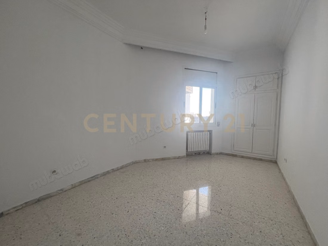 In vendita un appartamento S3 a Ennasr 2
