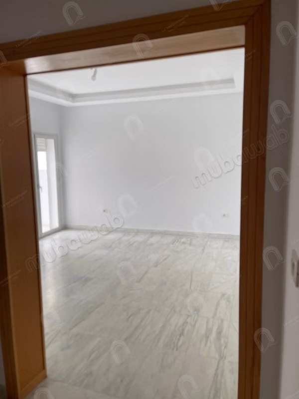 A louer un appartement s2 à jardin d'el menzah 2