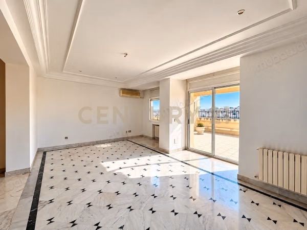 For sale a S3 apartment with terrace in Ennasr 3